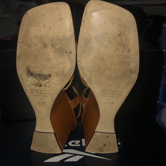 Caramel open toe wedge sandal - Picture 3 of 3